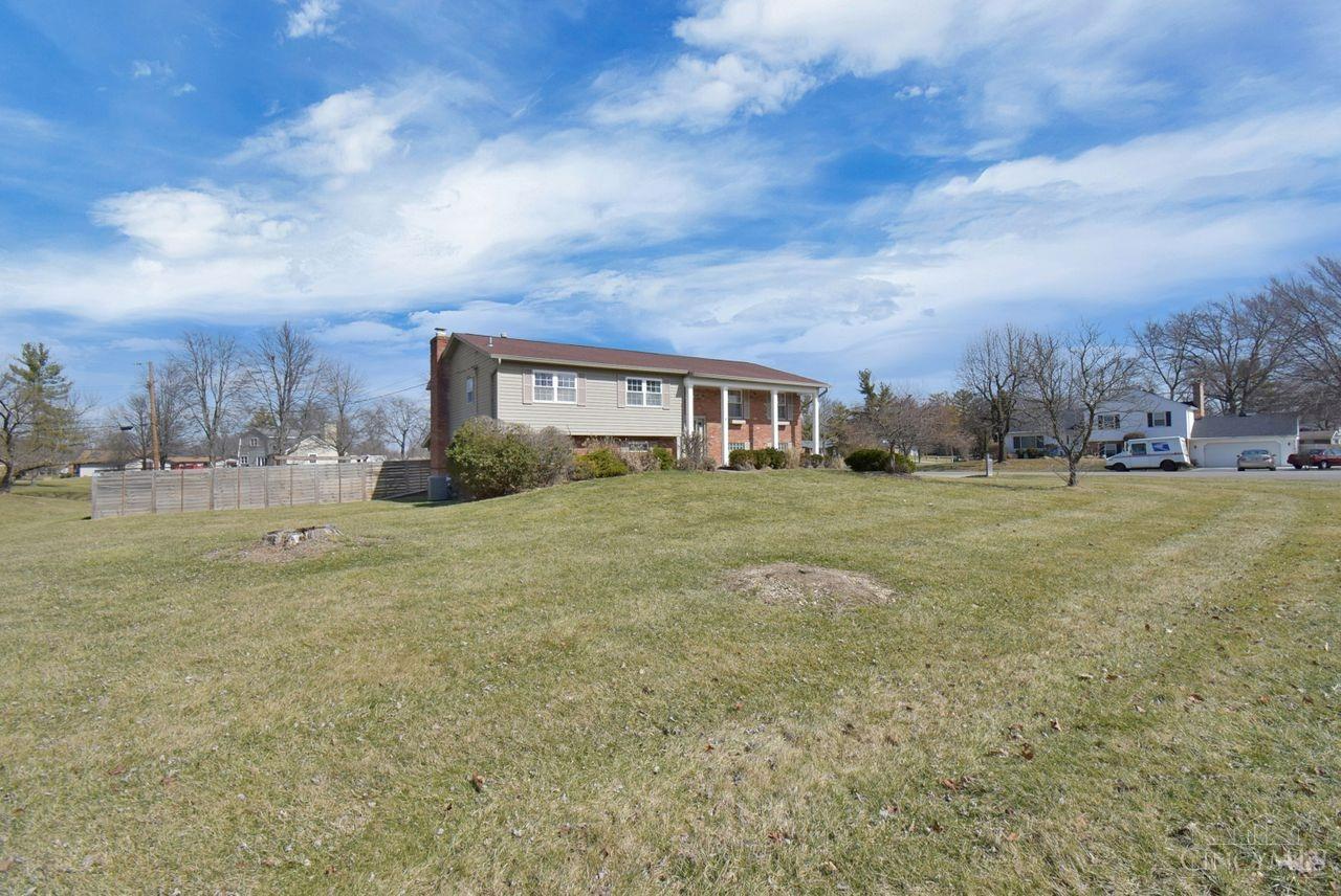 7476 Jean Drive, West Chester, Ohio image 30
