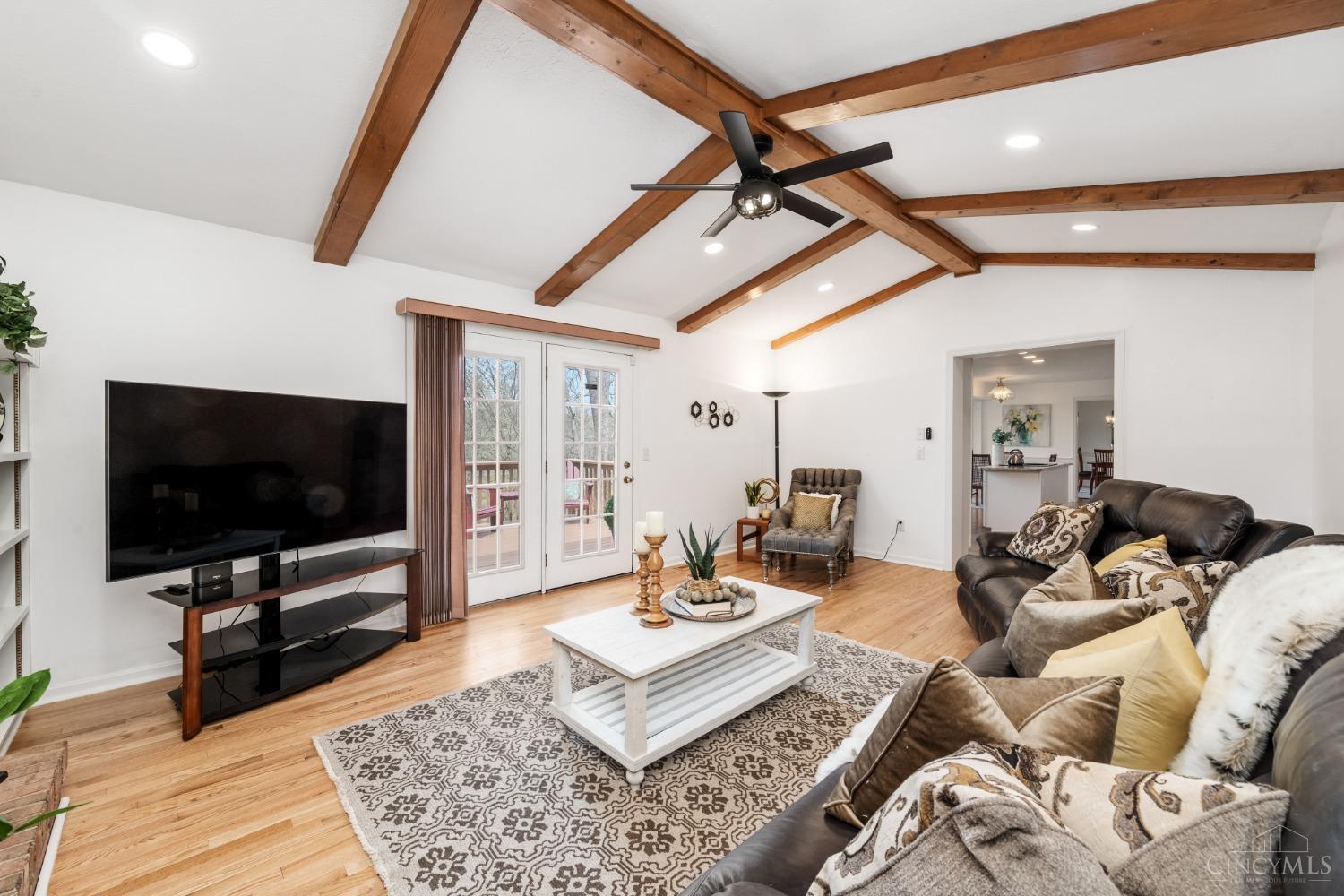 10460 Grandoaks Lane, Montgomery, Ohio image 14