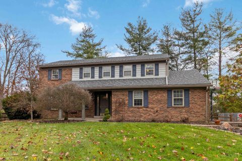 Photo of 8140 Maxfield Lane, Madeira, OH 45243 (MLS # 1865113)