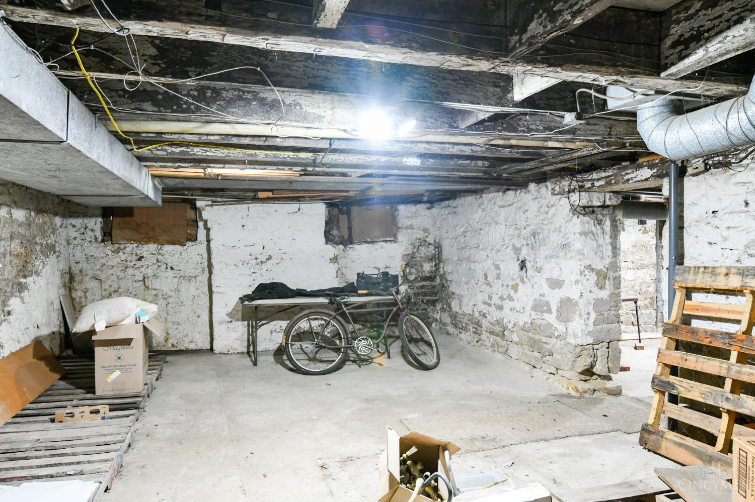 Springfield, Ohio 45504, United States, 4 Bedrooms Bedrooms, ,2 BathroomsBathrooms,Residential,Active,193344