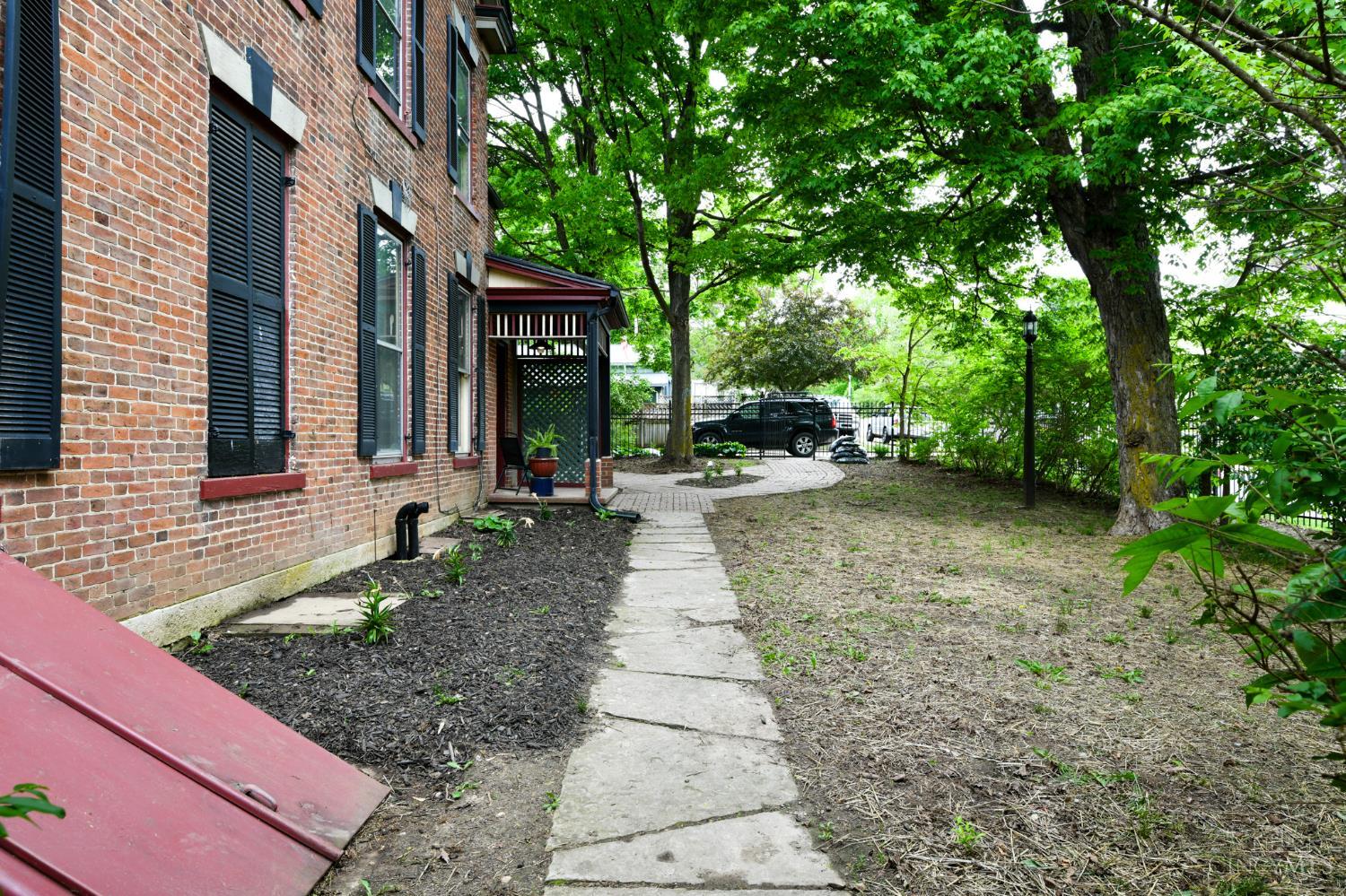 Springfield, Ohio 45504, United States, 4 Bedrooms Bedrooms, ,2 BathroomsBathrooms,Residential,Active,193344