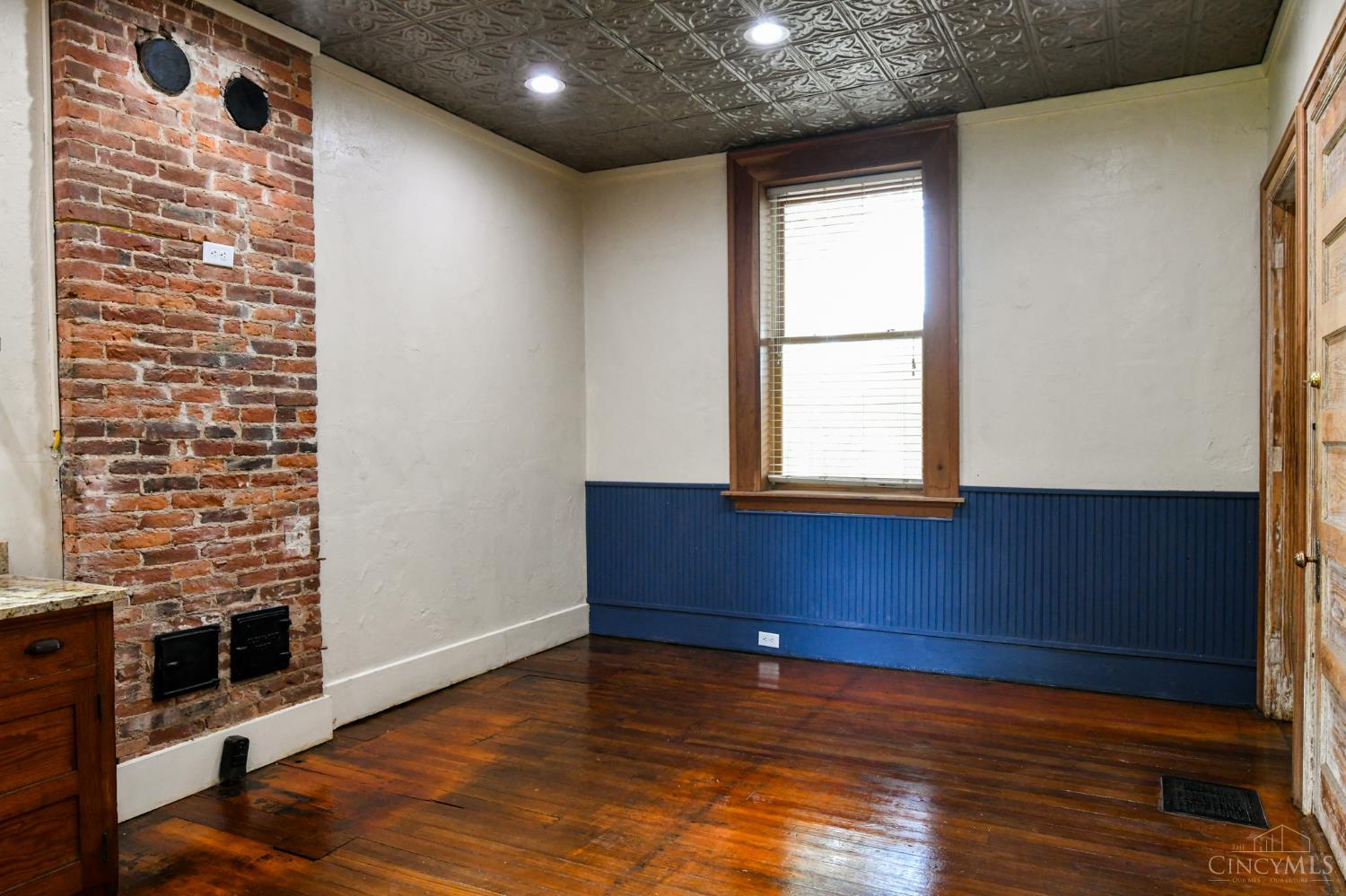 Springfield, Ohio 45504, United States, 4 Bedrooms Bedrooms, ,2 BathroomsBathrooms,Residential,Active,193344