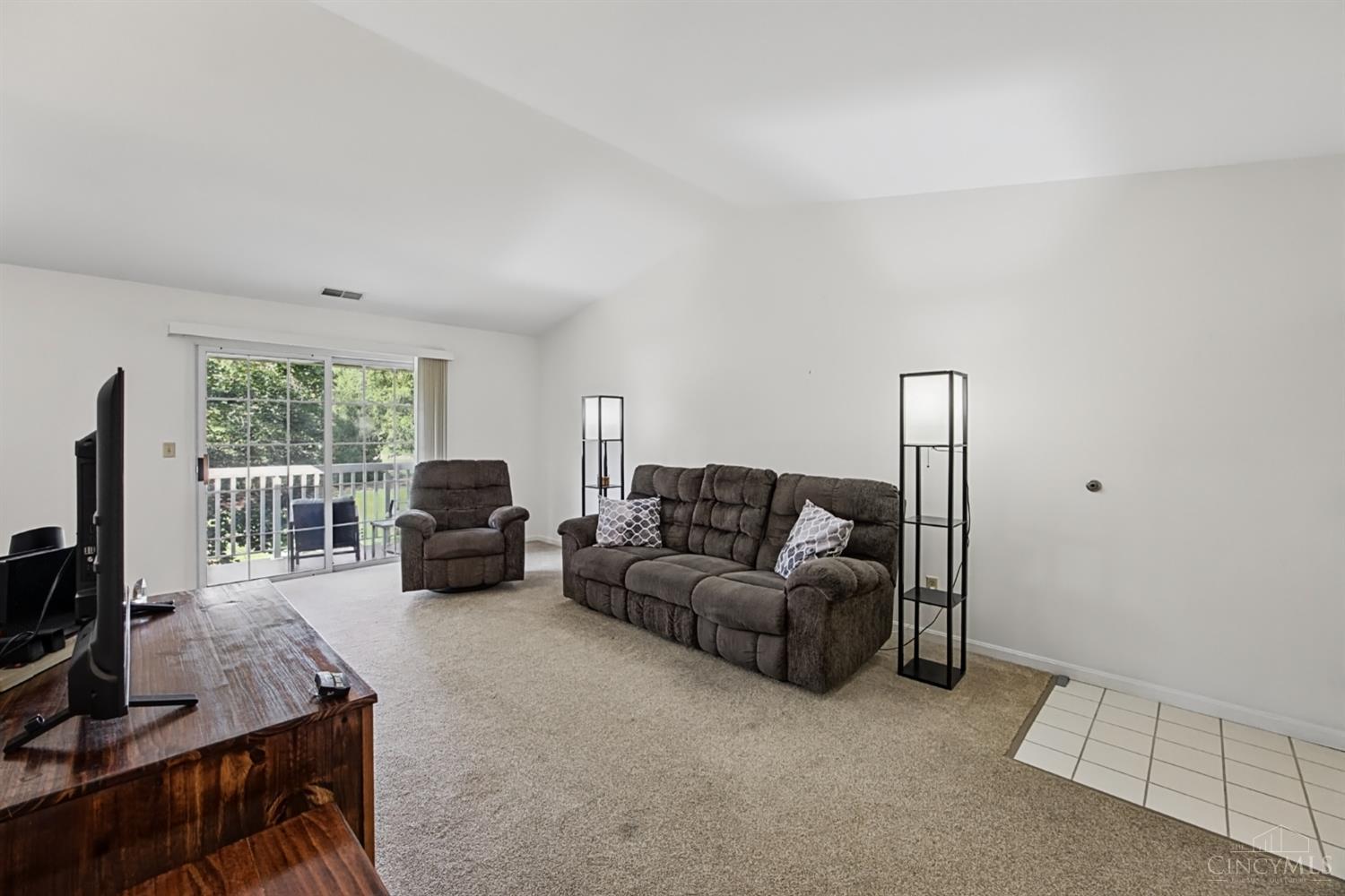 8742 Carrousel Park Circle 91