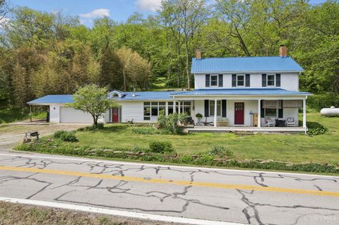 Photo of 6021 State Route 221, Lewis Township, OH 45121 (MLS # 1877043)