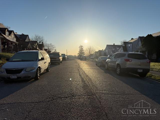 112 E Beechwood Avenue, Dayton, Ohio image 5