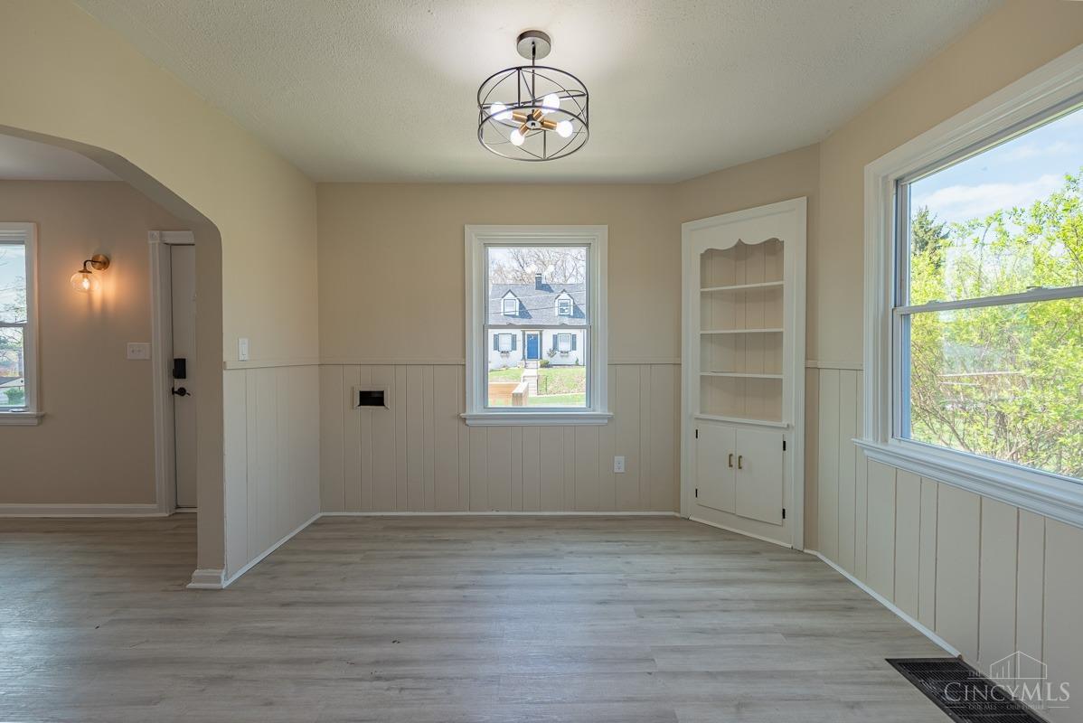 6510 Hedge Avenue, Cincinnati, Ohio image 10