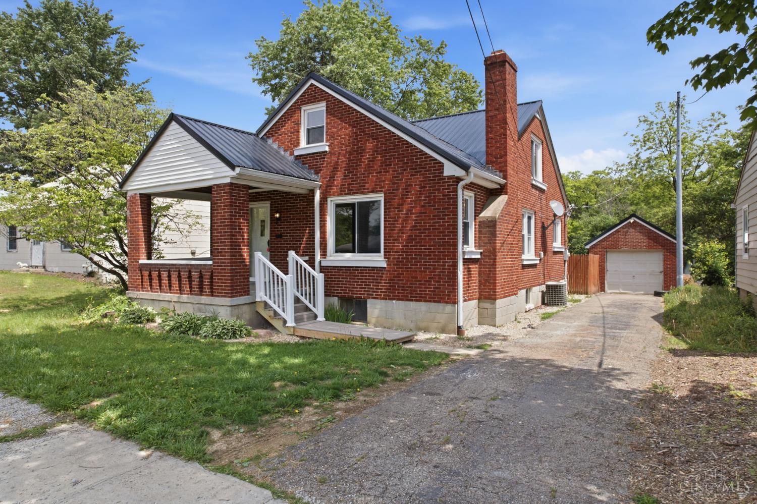 204 Grandin Drive