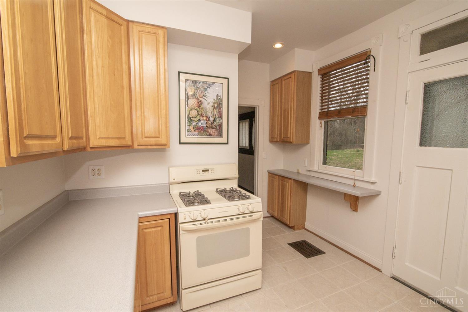 5296 Montgomery Road, Norwood, Ohio image 16