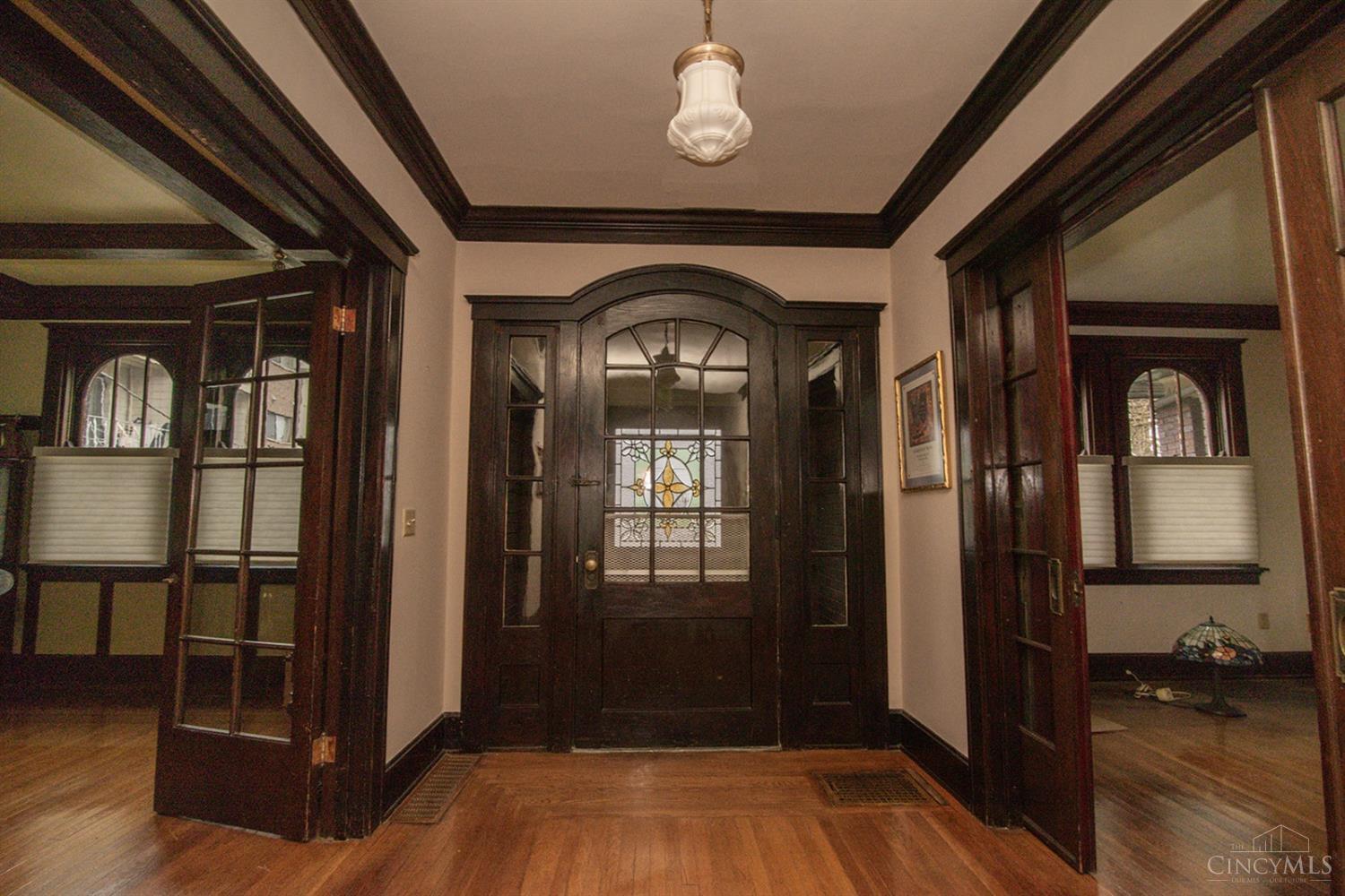 5296 Montgomery Road, Norwood, Ohio image 3
