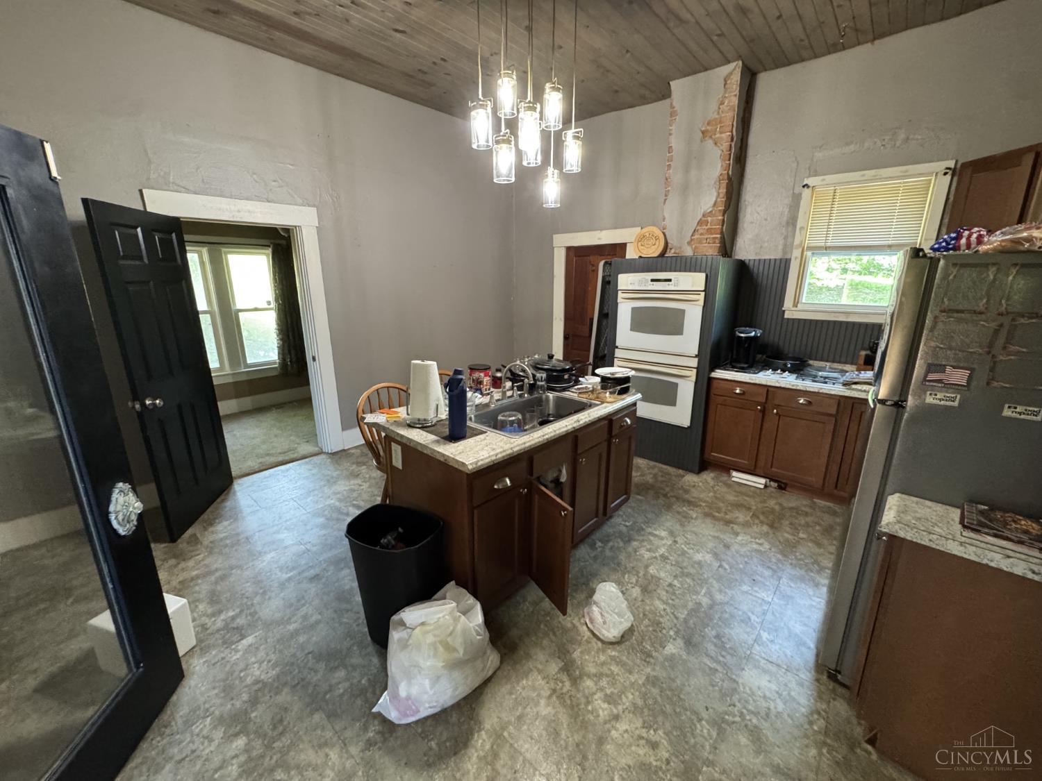 388 W Hendricks Street, Camden, Ohio image 6