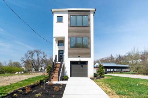 Photo of 271 Strader Avenue, Cincinnati, OH 45226 (MLS # 1875776)