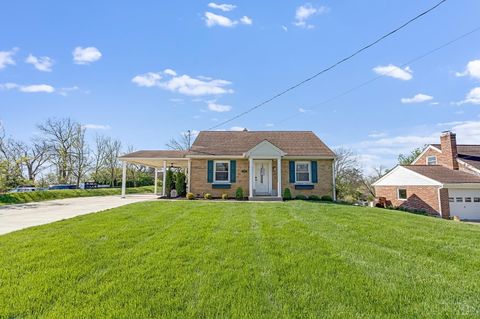 Photo of 3623 Paramount Ridge Lane, Cincinnati, OH 45247 (MLS # 1874891)
