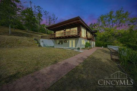 Photo of 5633 Happy Hollow Road, Milford, OH 45150 (MLS # 1852530)