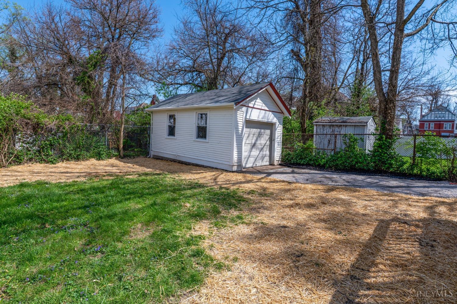 3232 Fairfield Avenue, Cincinnati, Ohio image 38