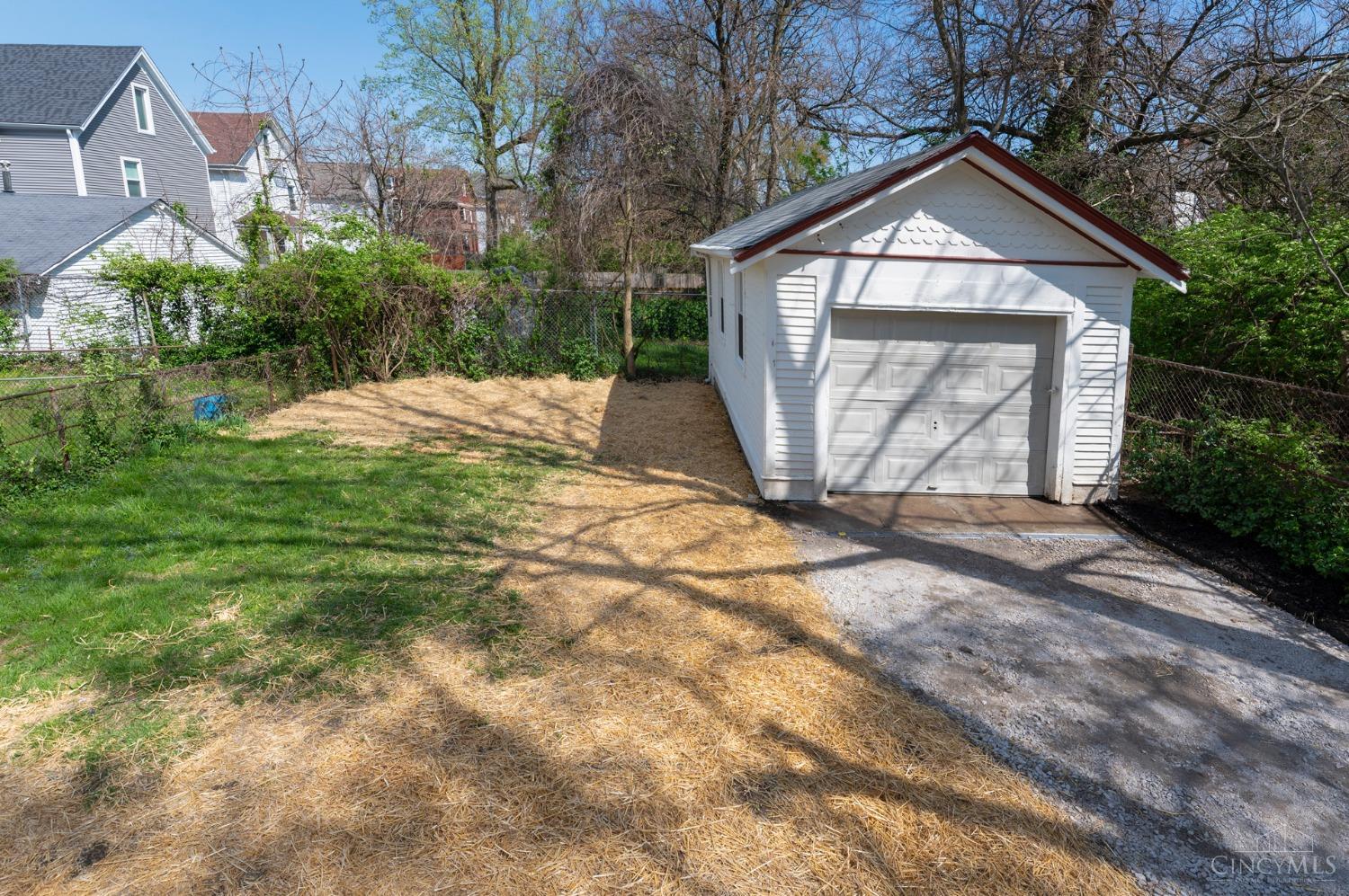 3232 Fairfield Avenue, Cincinnati, Ohio image 36