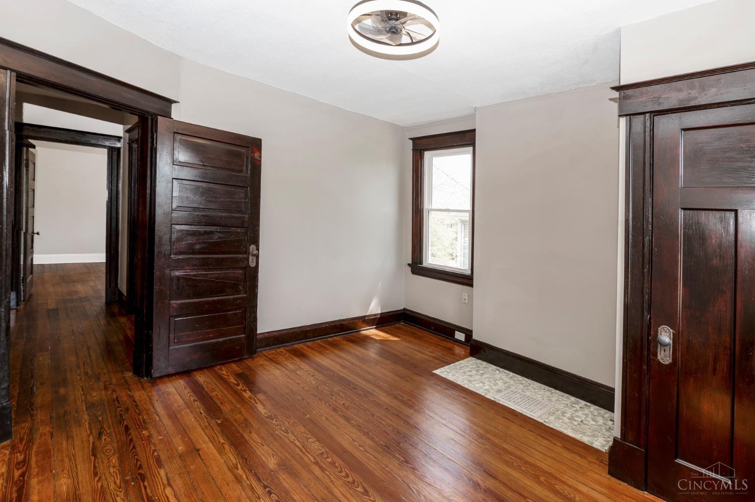 3232 Fairfield Avenue, Cincinnati, Ohio image 26