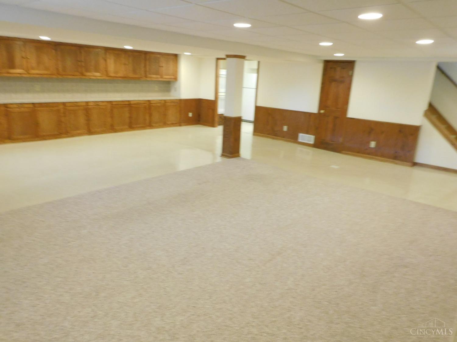 6417 Visitation Drive, Green Township, Ohio image 39