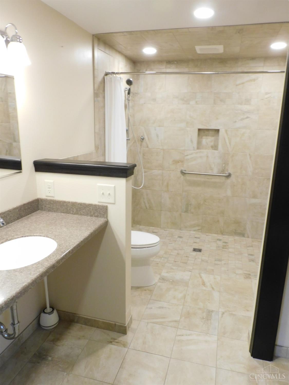 6417 Visitation Drive, Green Township, Ohio image 30