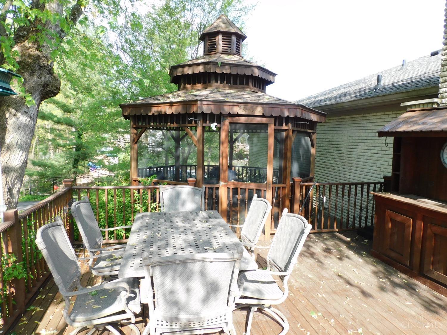 6417 Visitation Drive, Green Township, Ohio image 21
