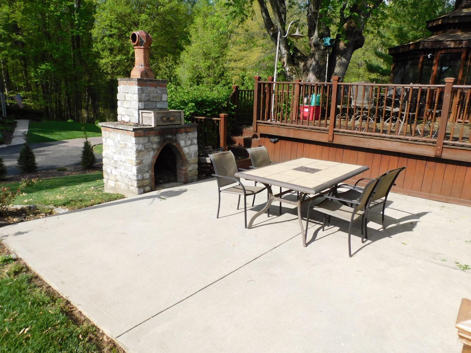 6417 Visitation Drive, Green Township, Ohio image 20