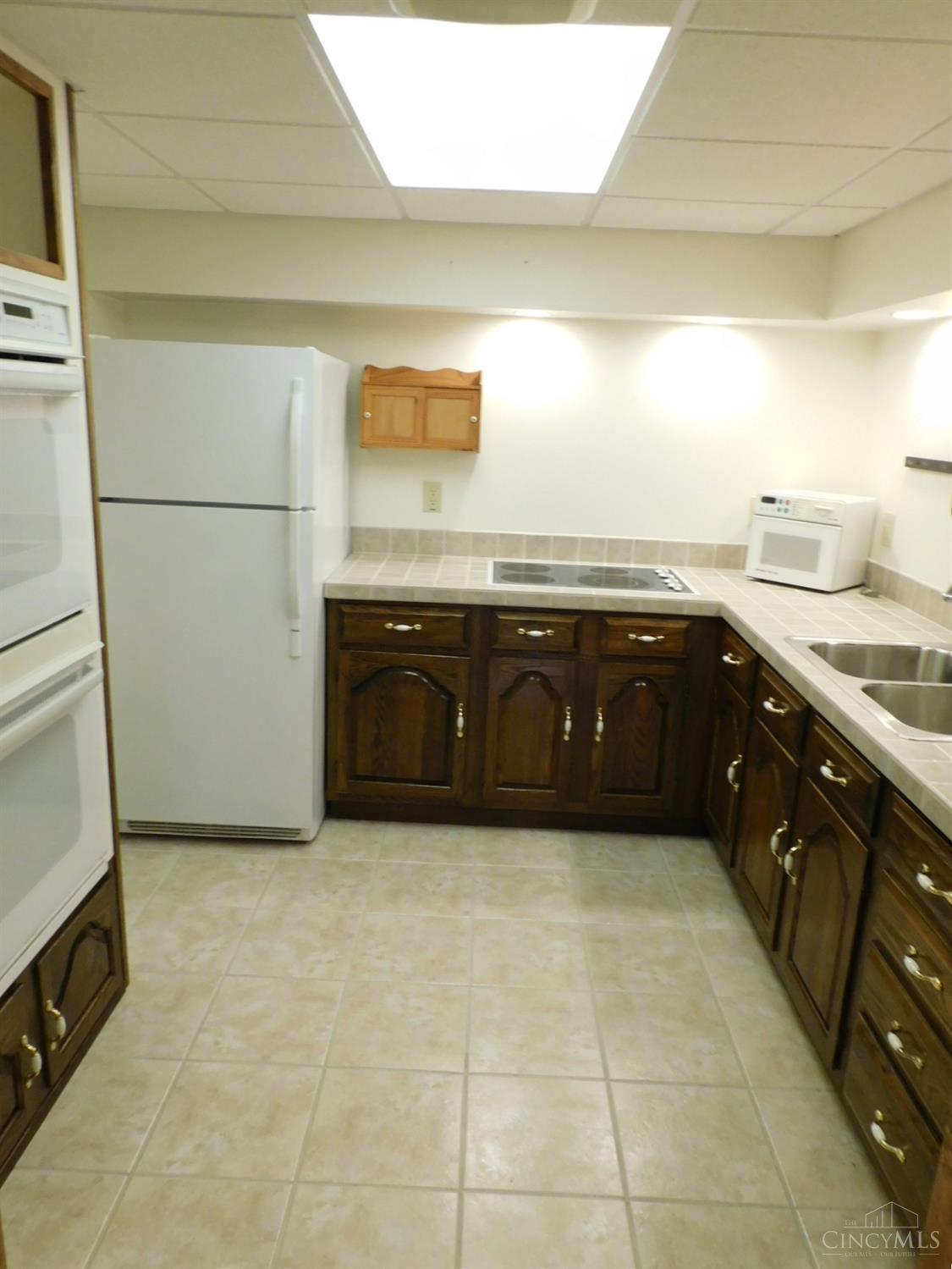 6417 Visitation Drive, Green Township, Ohio image 42