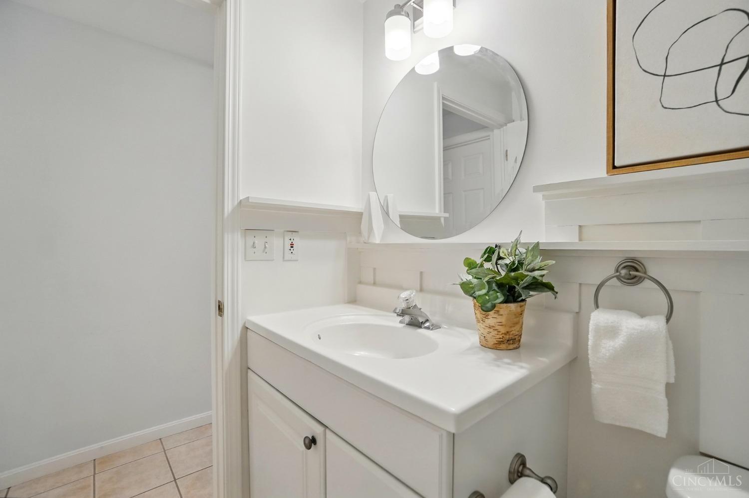 5463 Hanover Circle, Cincinnati, Ohio image 26