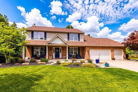 Photo of 4594 Atrium Court, Mason, OH 45040 (MLS # 1879791)
