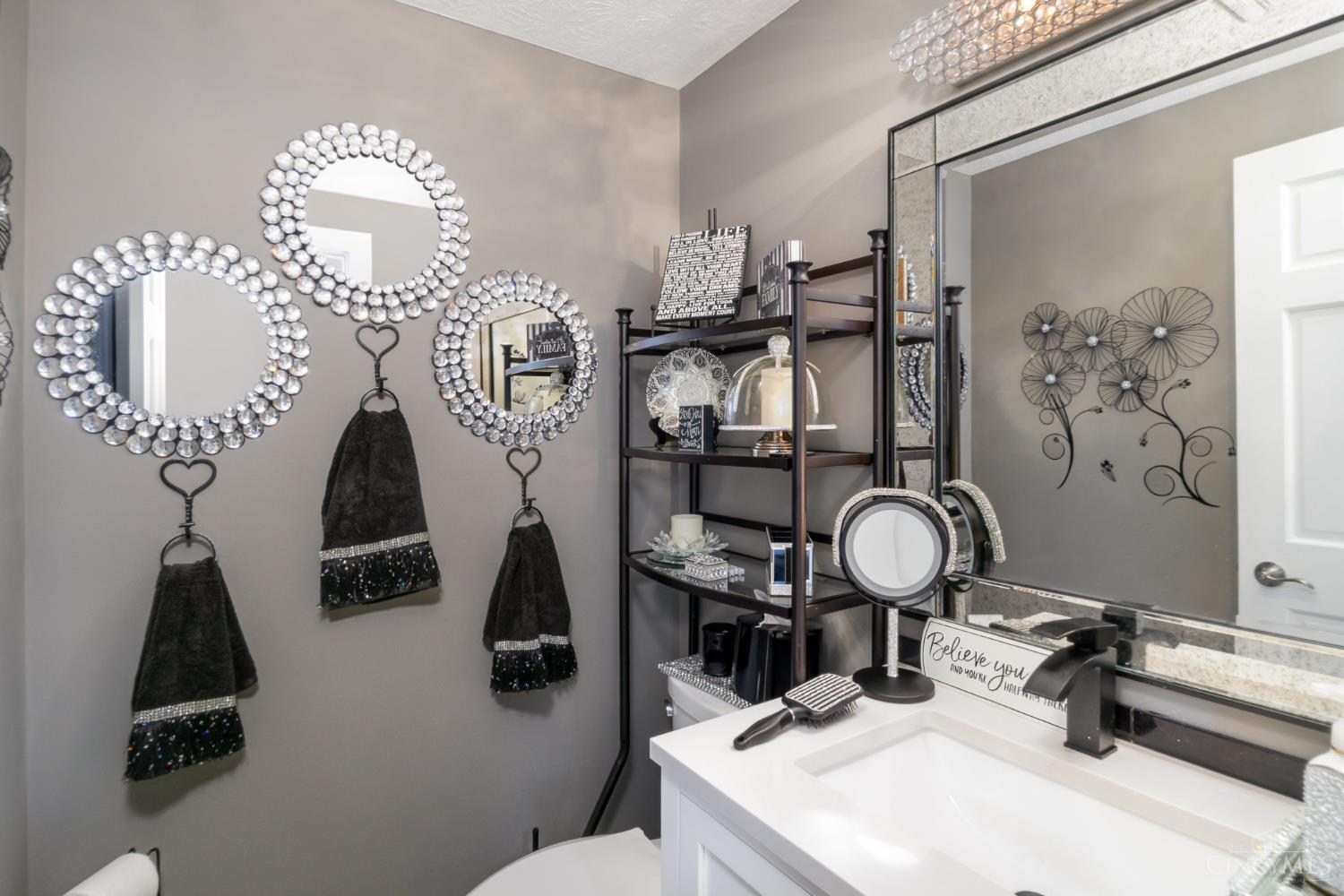 4263 Fox Hollow Drive, Blue Ash, Ohio image 15