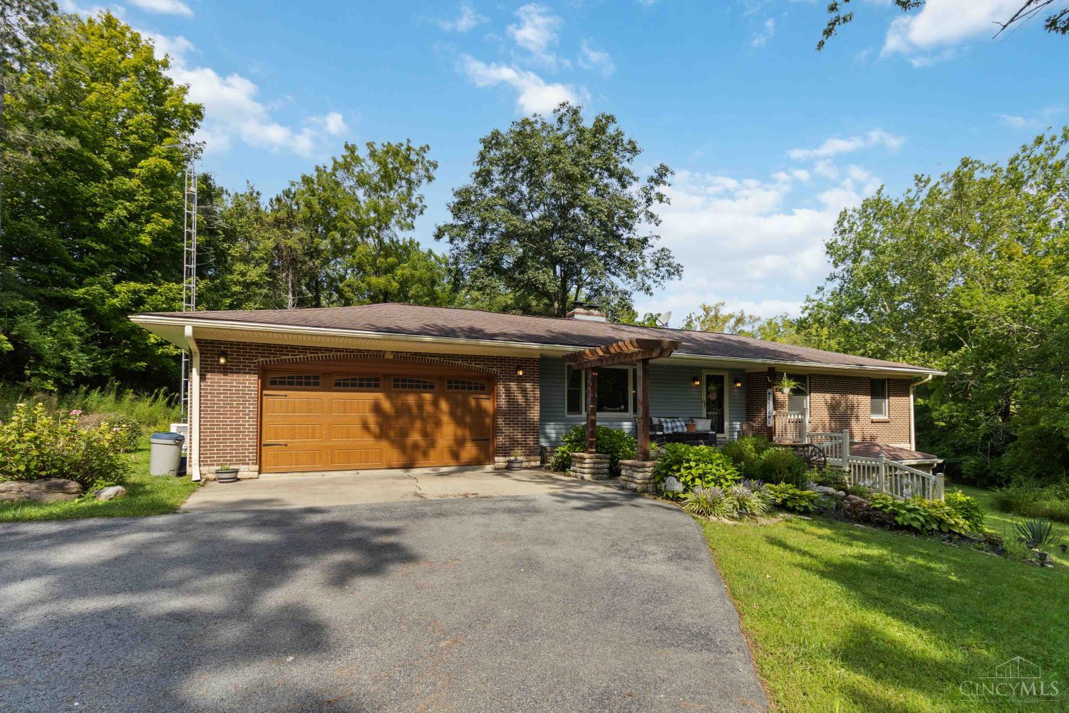1084 Brown Road