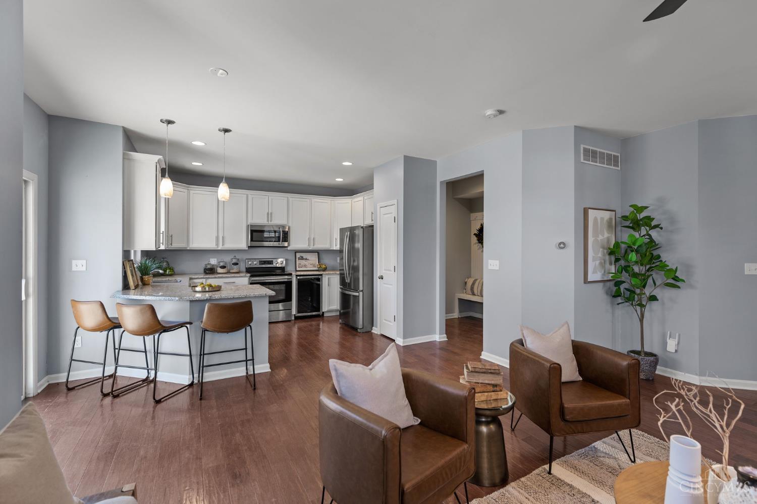 3806 Southern Avenue