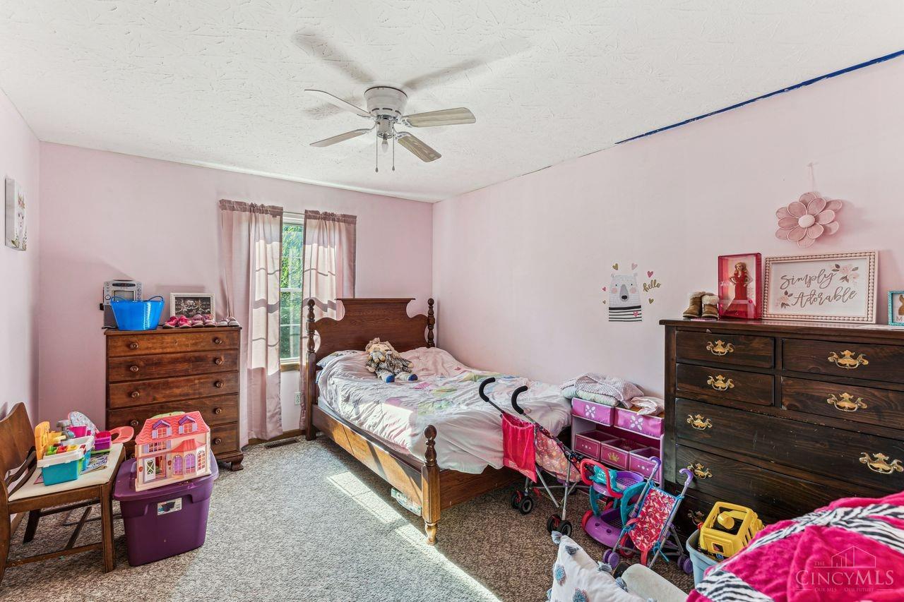 65 Douglas Circle, Georgetown, Ohio image 16