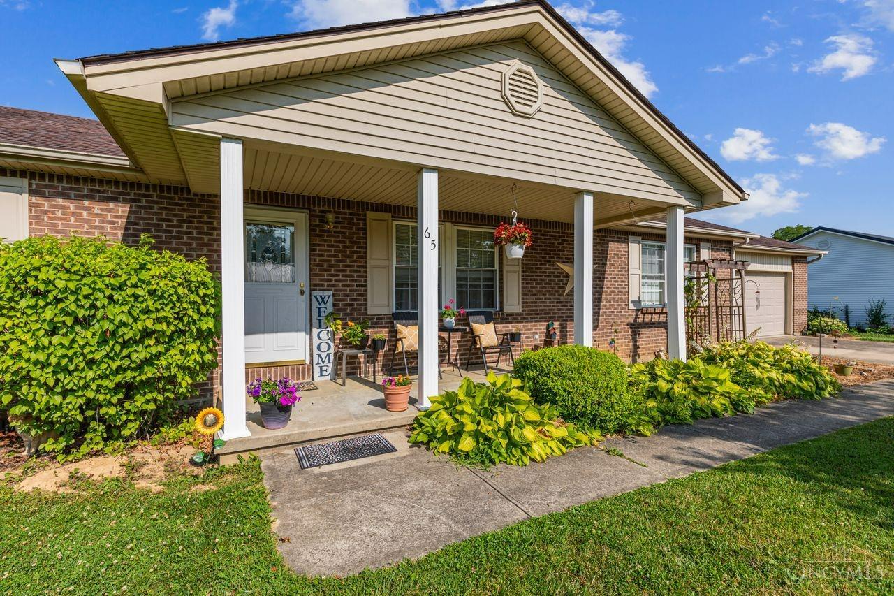 65 Douglas Circle, Georgetown, Ohio image 3