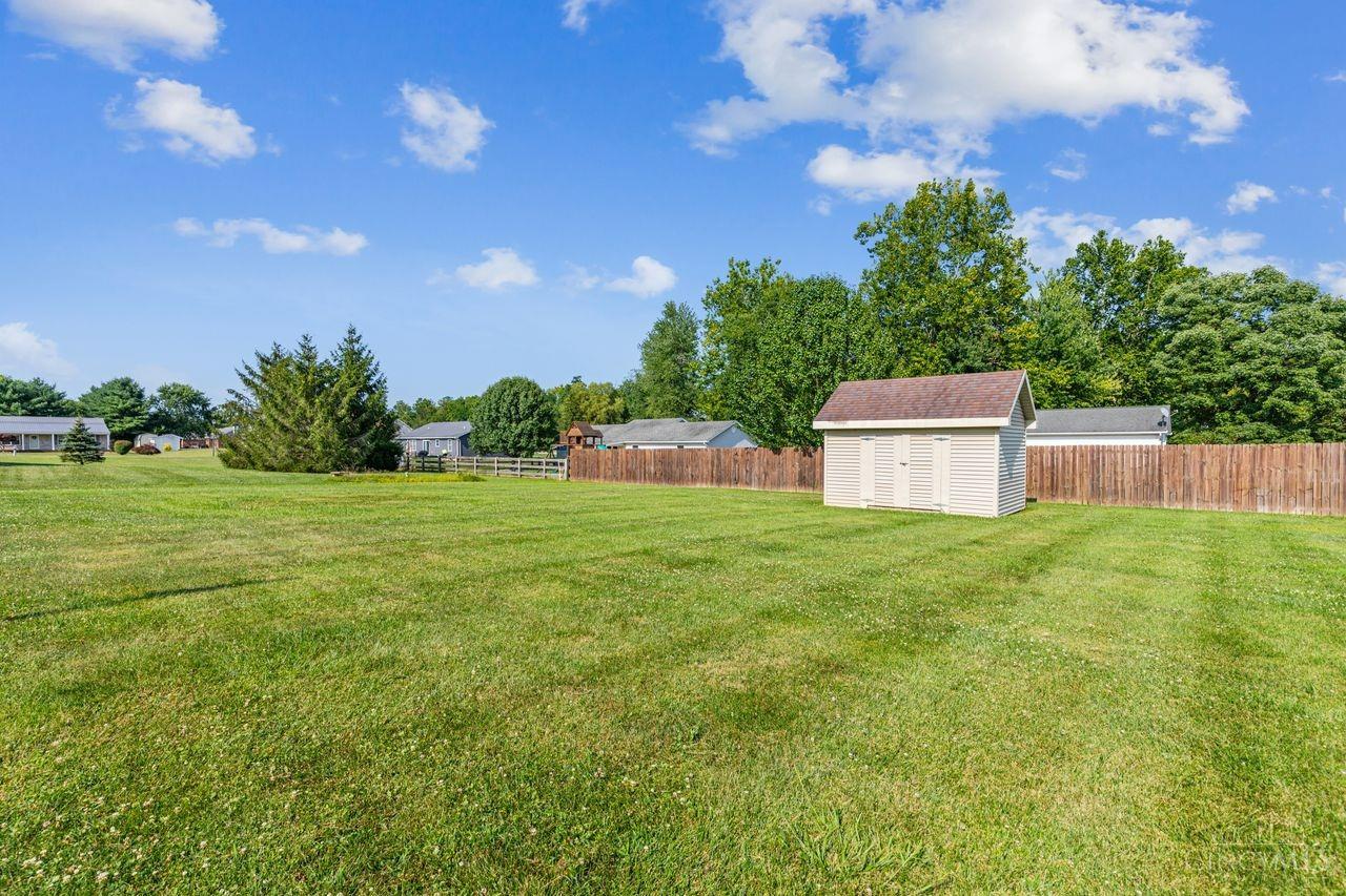65 Douglas Circle, Georgetown, Ohio image 27