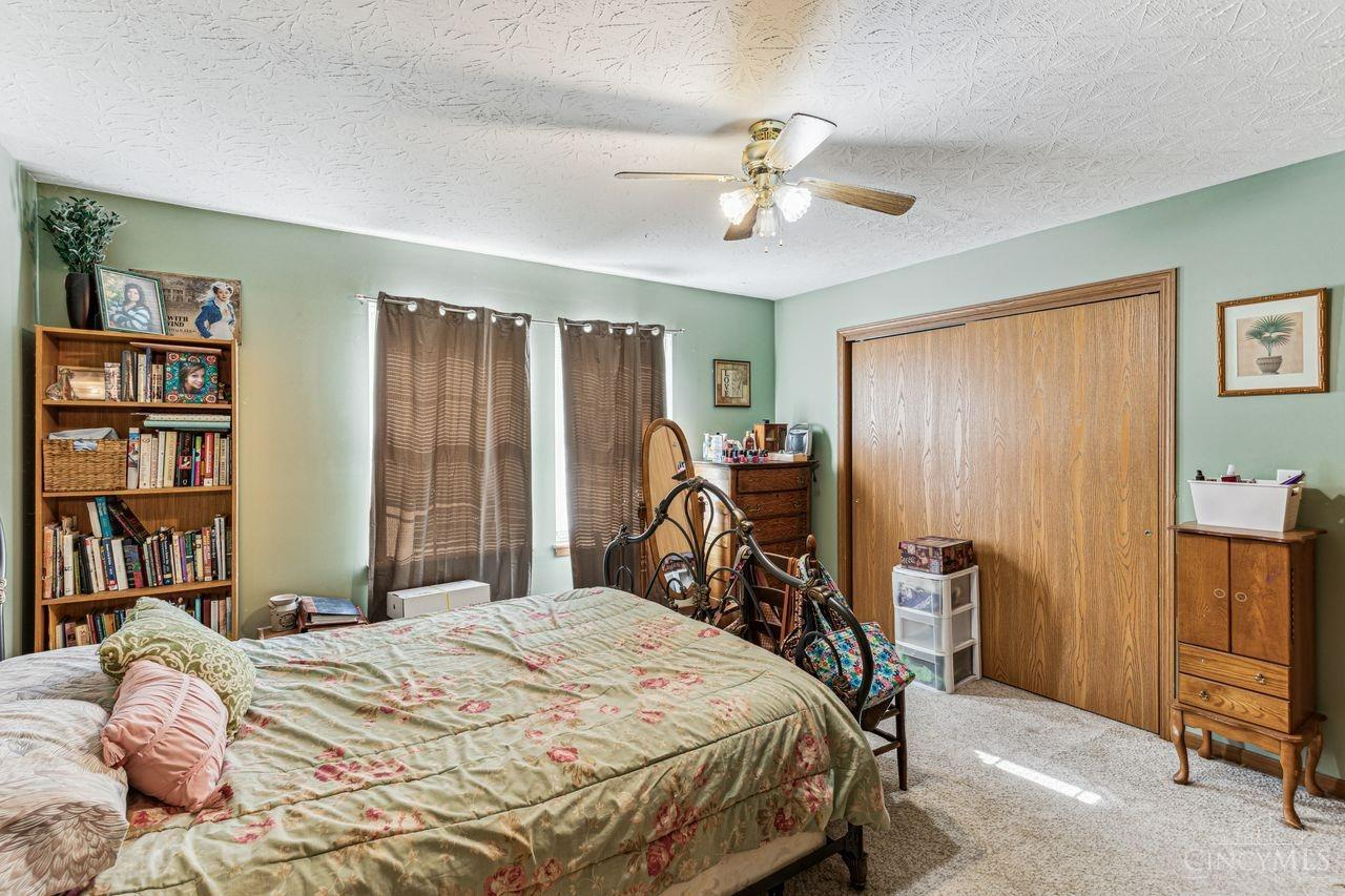 65 Douglas Circle, Georgetown, Ohio image 9