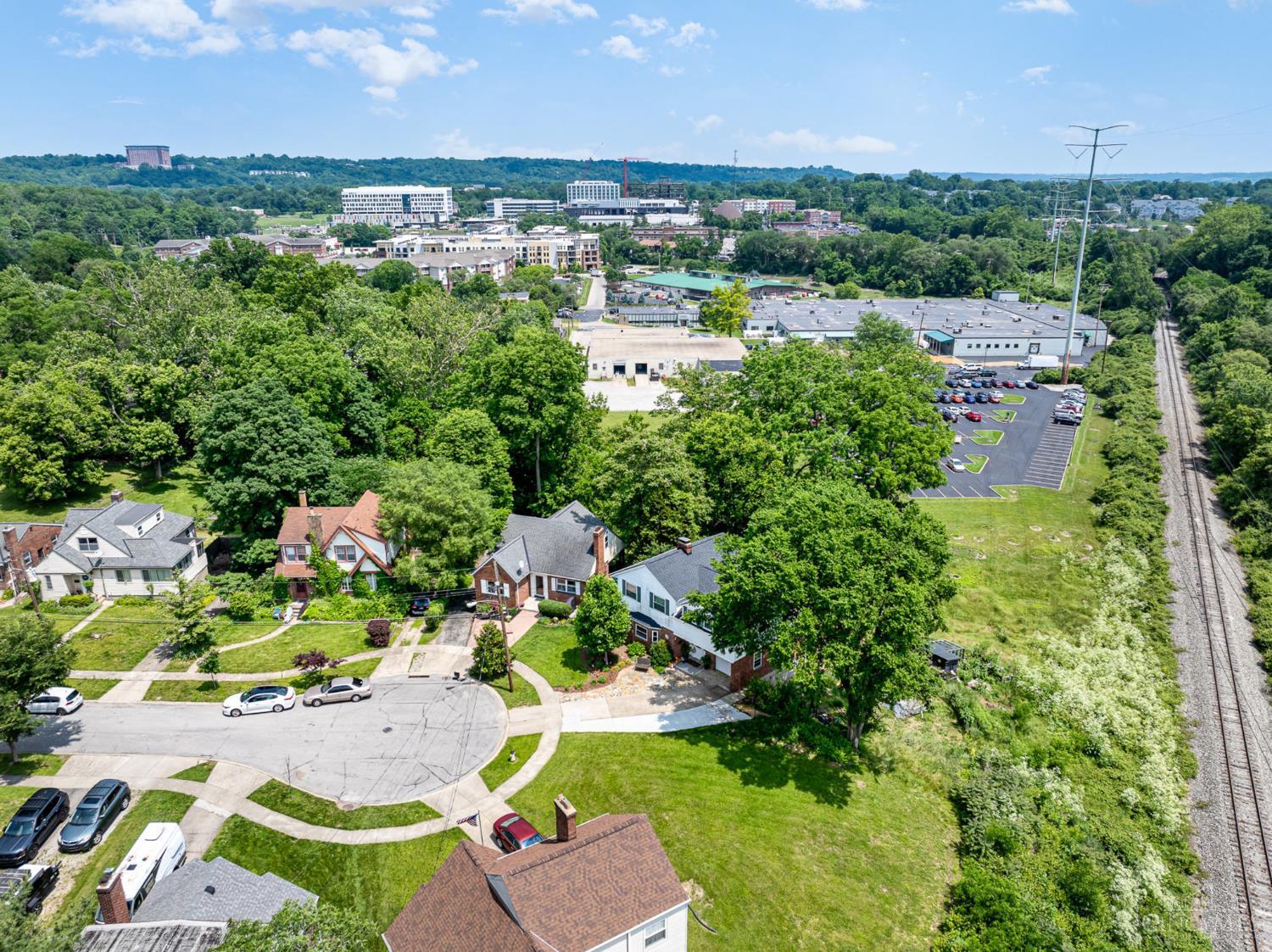 4872 Oaklawn Drive, Cincinnati, Ohio image 27