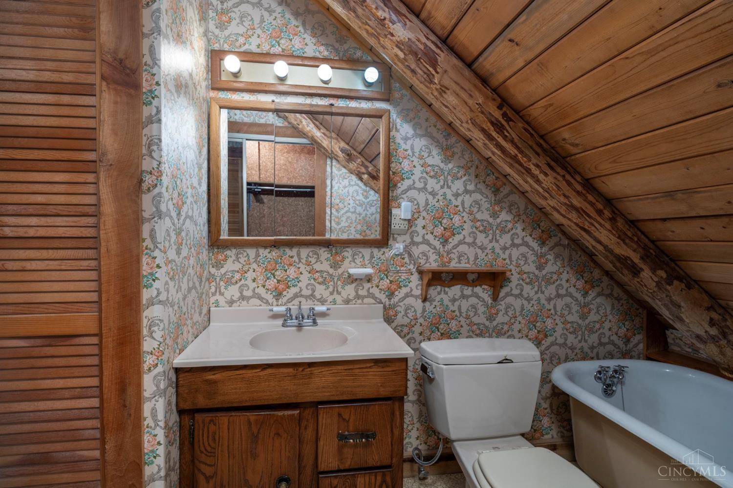 7385 Cave Road, Paint Twp, Ohio image 46