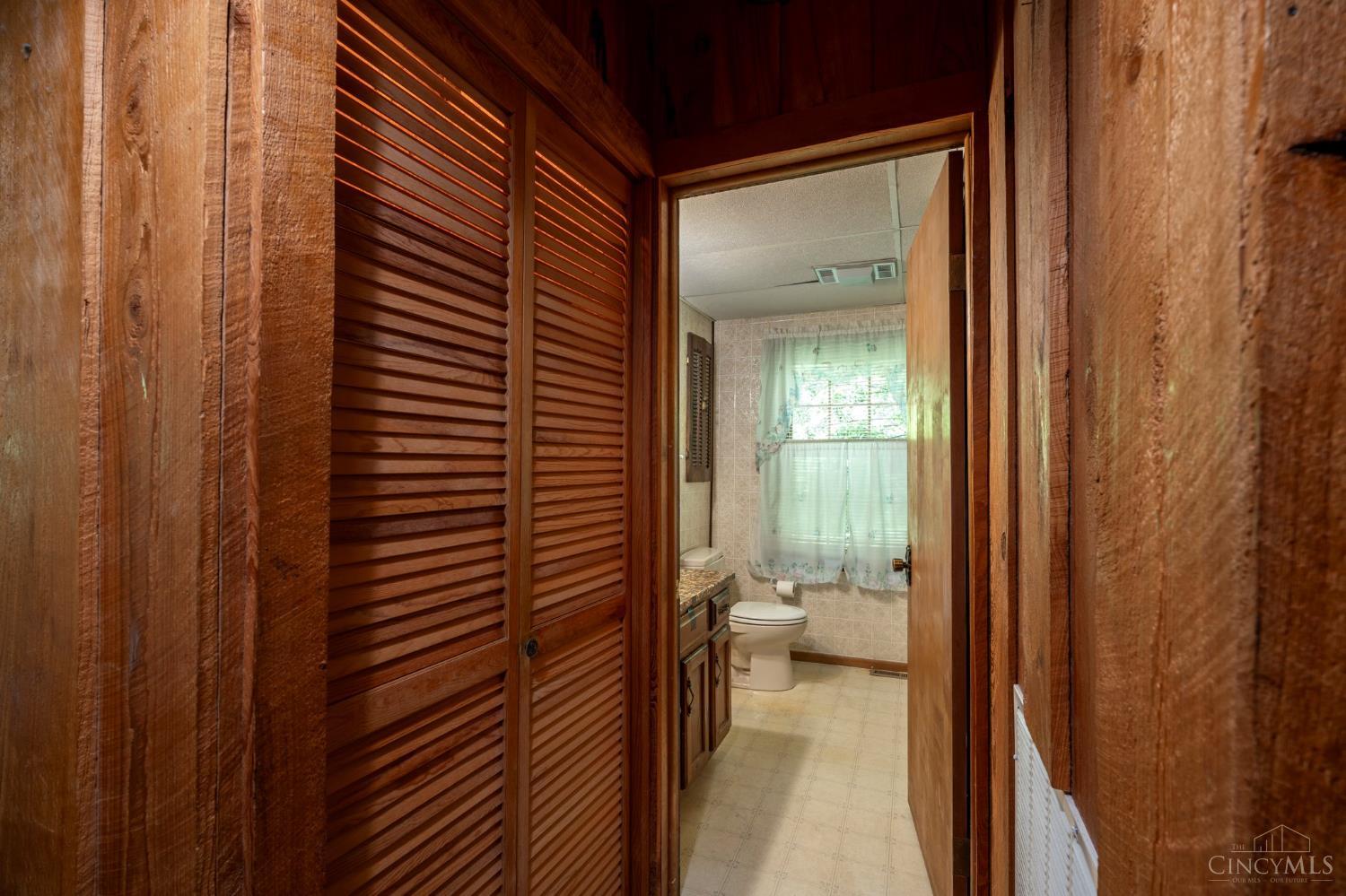 7385 Cave Road, Paint Twp, Ohio image 31
