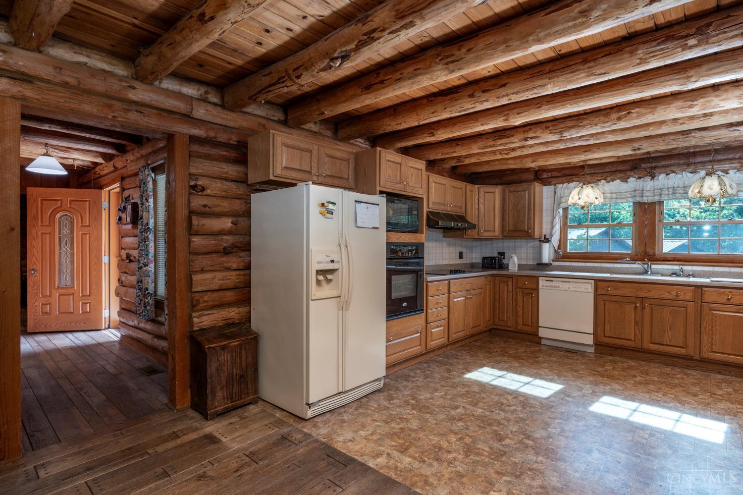 7385 Cave Road, Paint Twp, Ohio image 29
