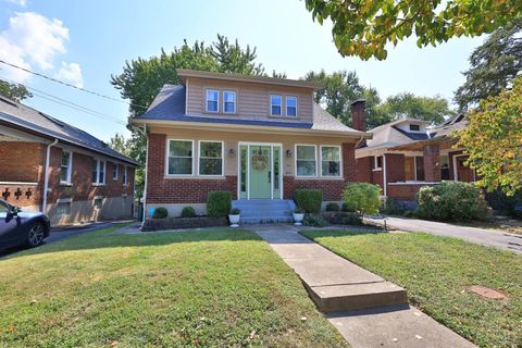 Photo of 3630 Bellecrest Avenue, Cincinnati, OH 45208 (MLS # 1856903)