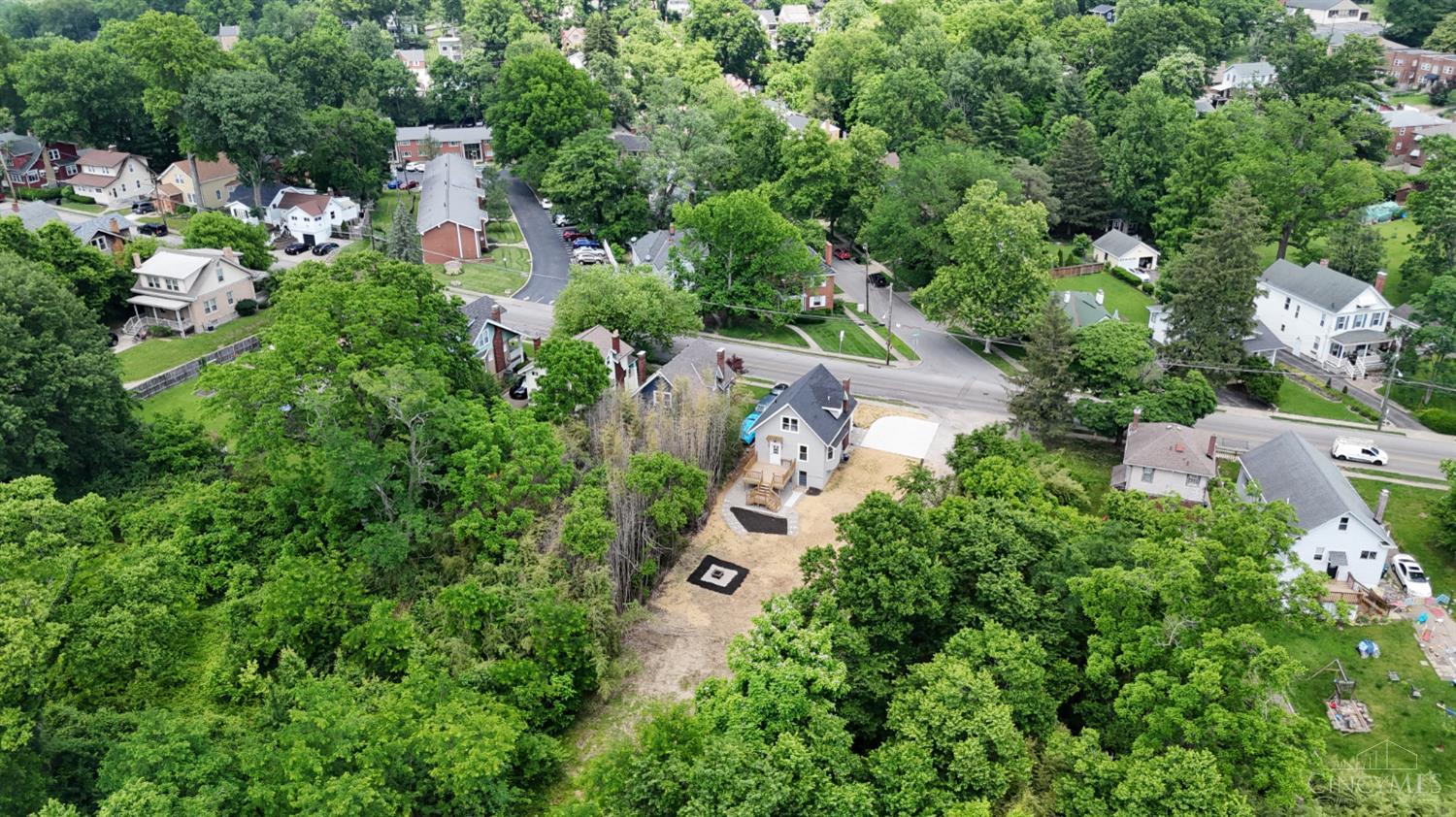 2905 Losantiville Avenue, Cincinnati, Ohio image 41