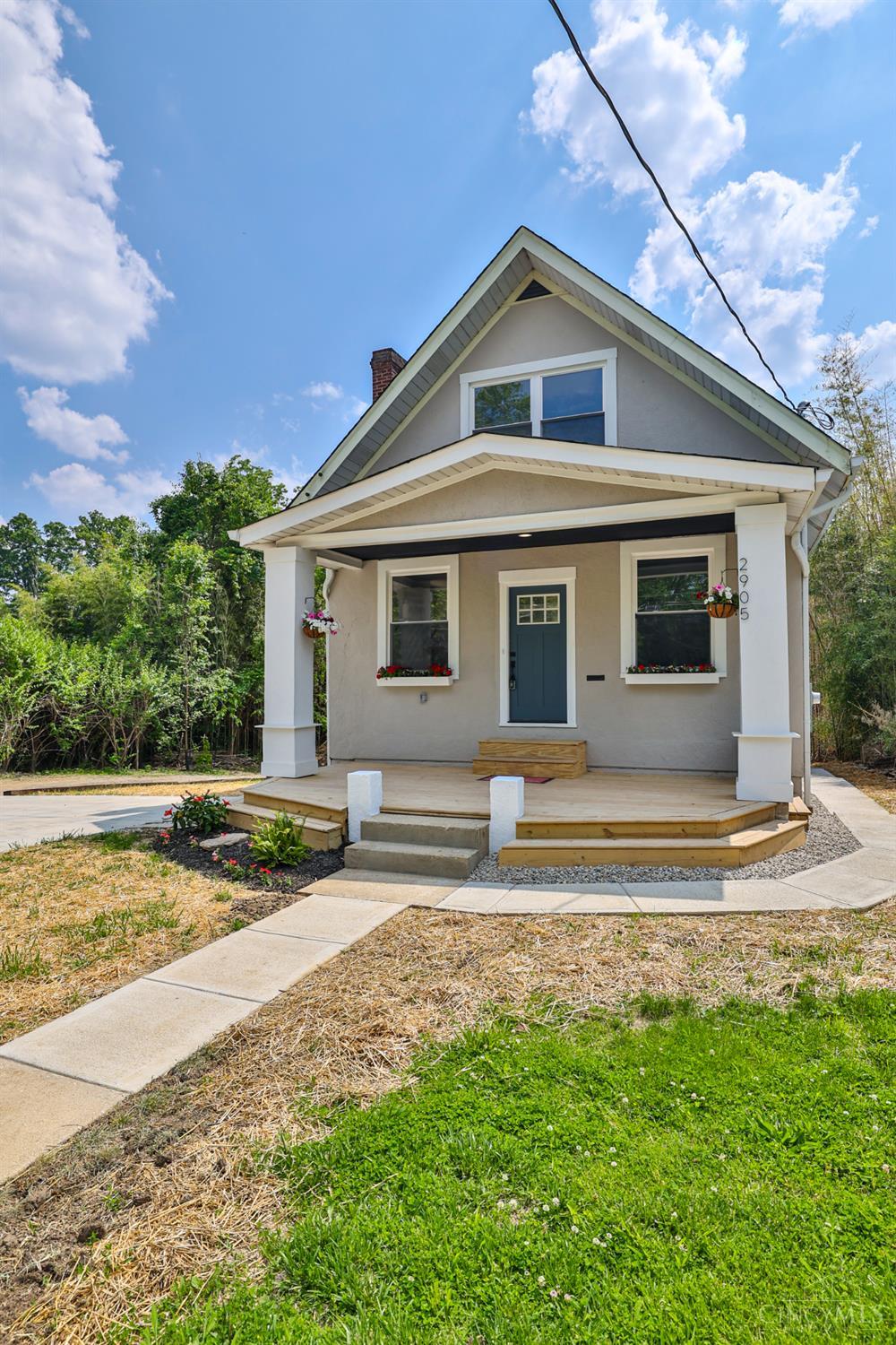 2905 Losantiville Avenue, Cincinnati, Ohio image 1