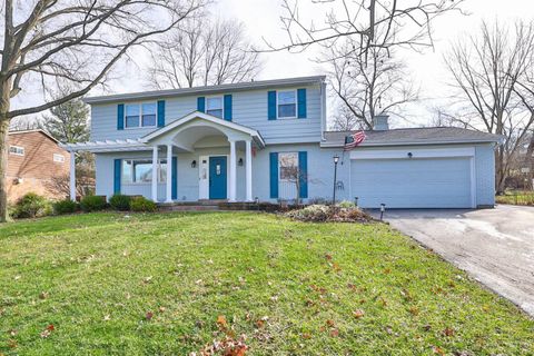Photo of 10184 Lochcrest Drive, Springfield Township, OH 45231 (MLS # 1865852)