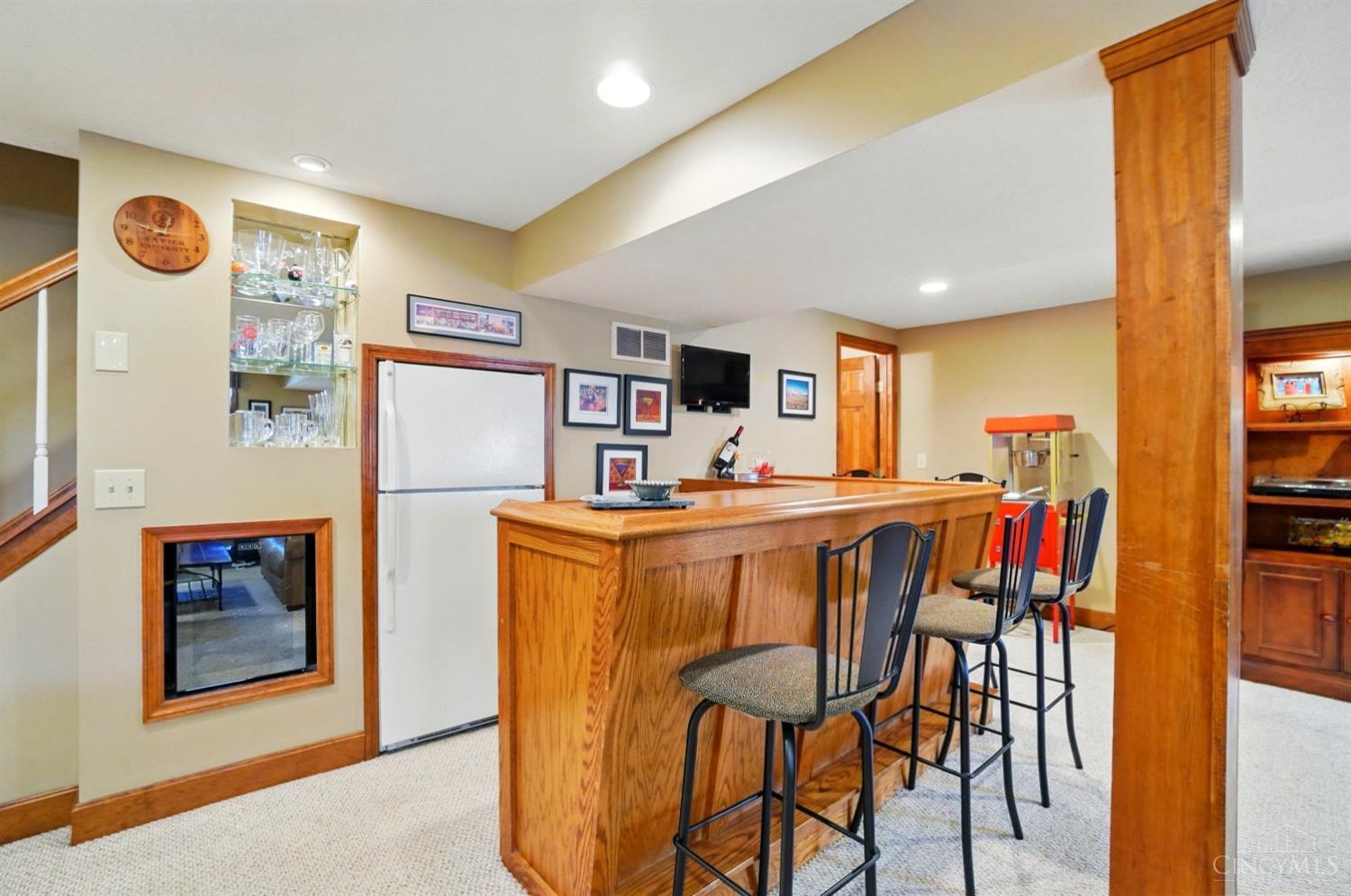 5594 Fawnwood Lane, Colerain Twp, Ohio image 39