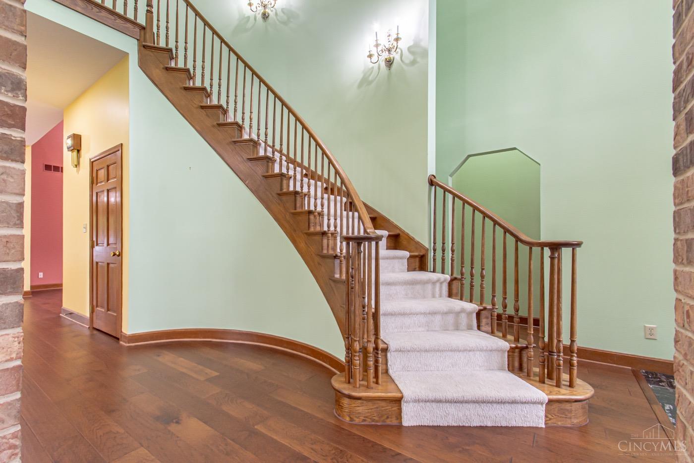 4901 Oakview Drive, Middletown, Ohio image 10