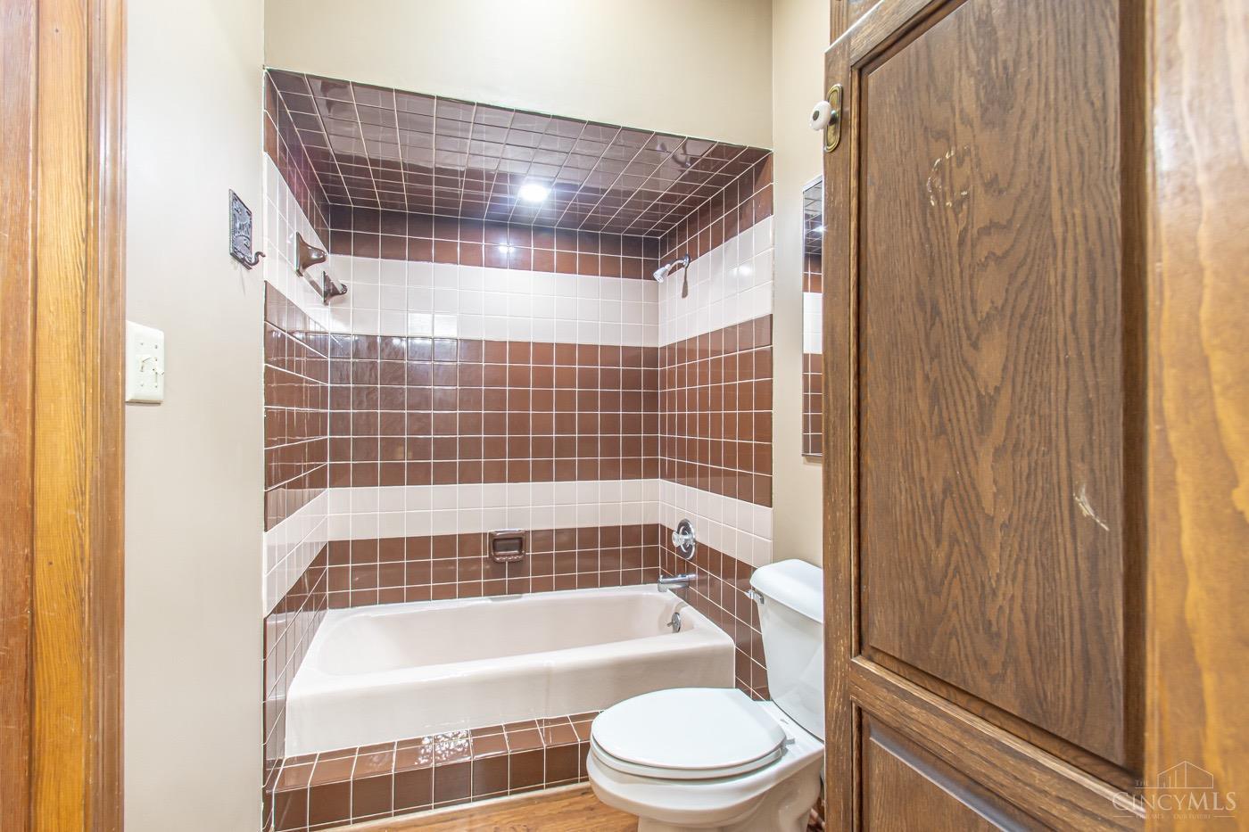 4901 Oakview Drive, Middletown, Ohio image 46