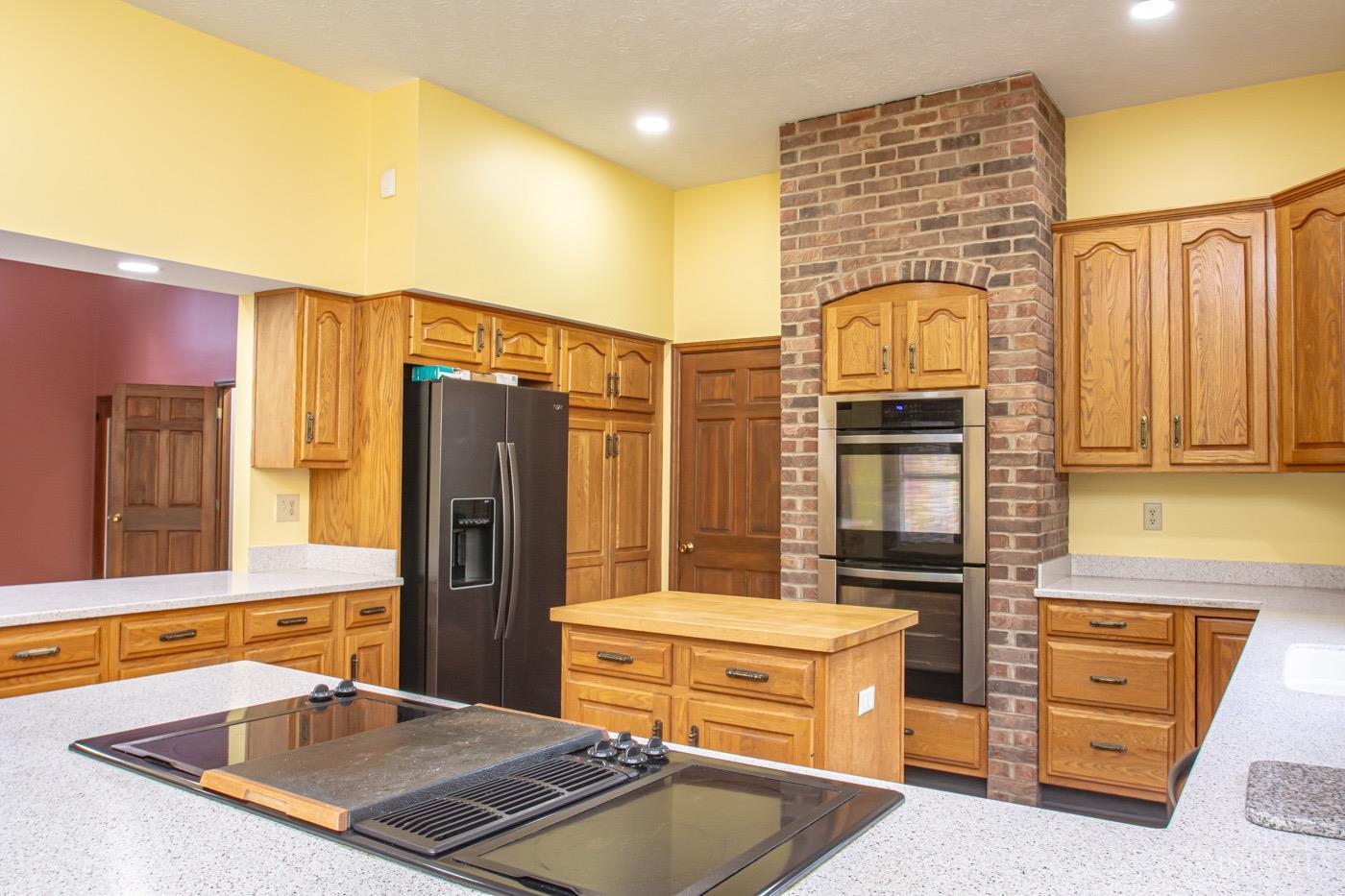 4901 Oakview Drive, Middletown, Ohio image 17