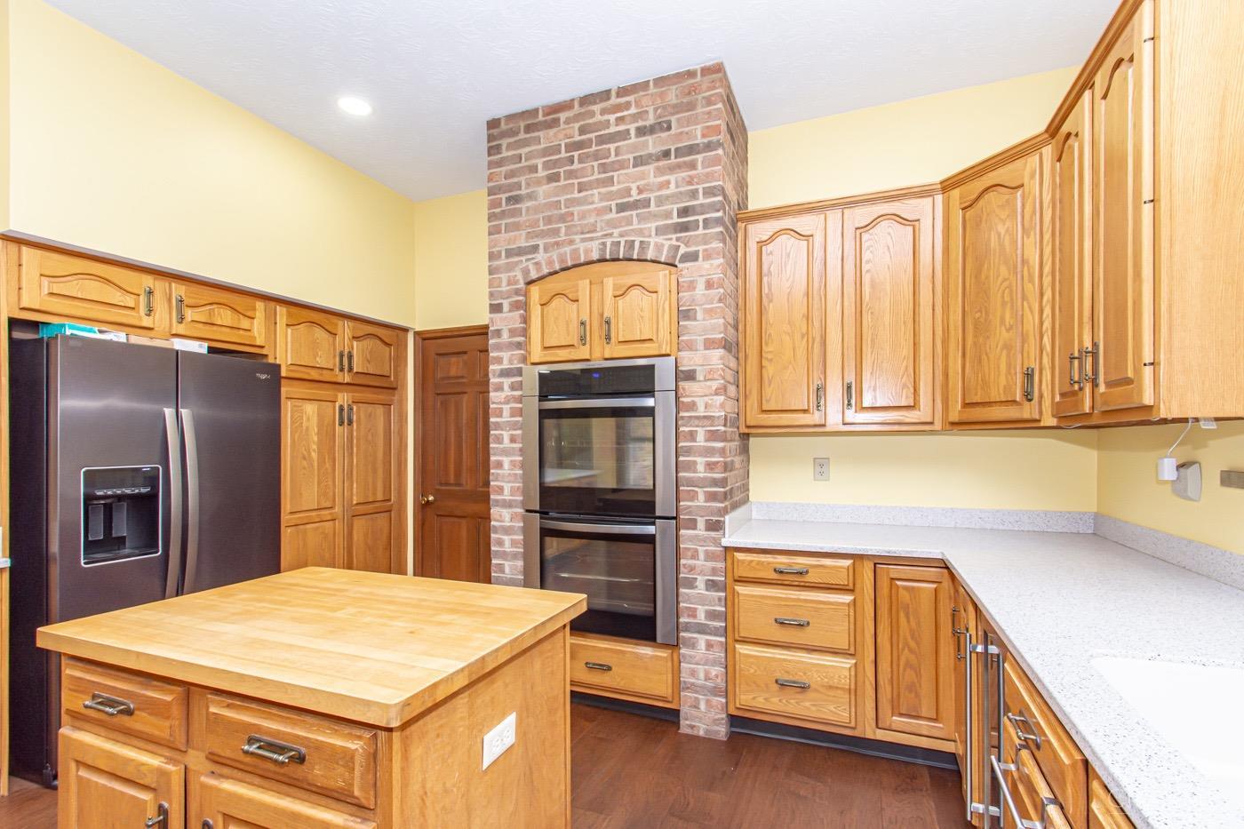 4901 Oakview Drive, Middletown, Ohio image 21