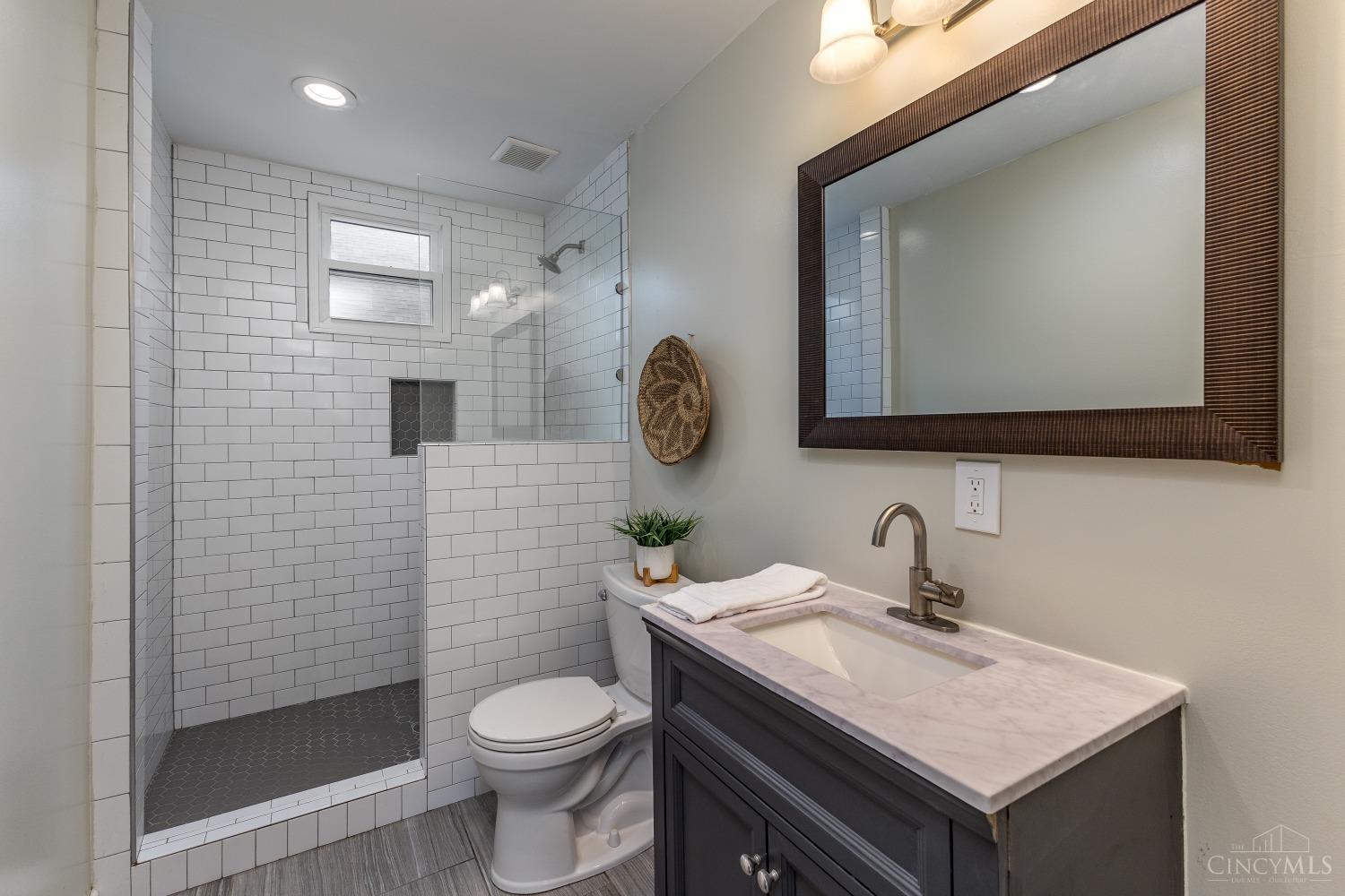 6502 Coleridge Avenue, Cincinnati, Ohio image 7