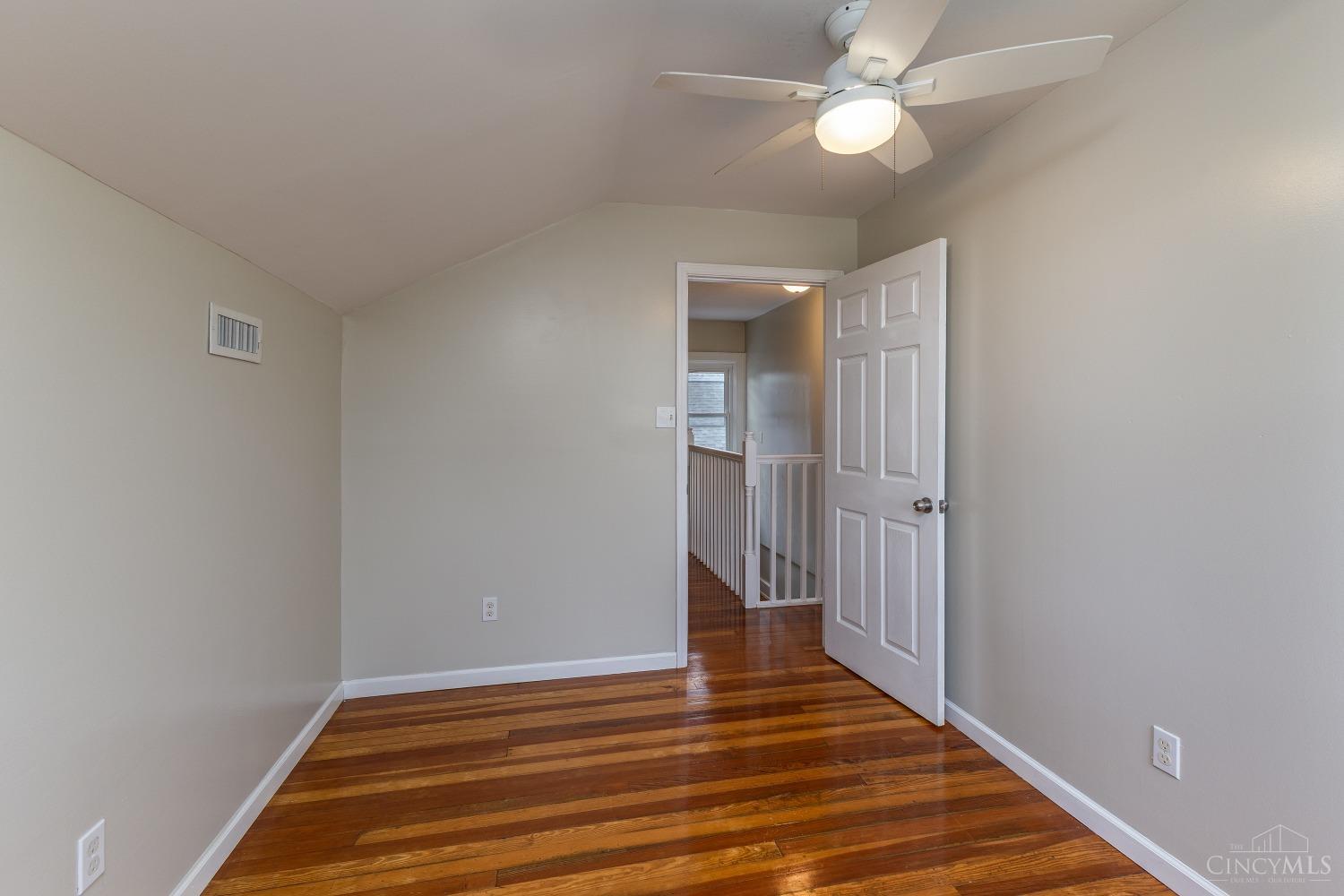 6502 Coleridge Avenue, Cincinnati, Ohio image 12
