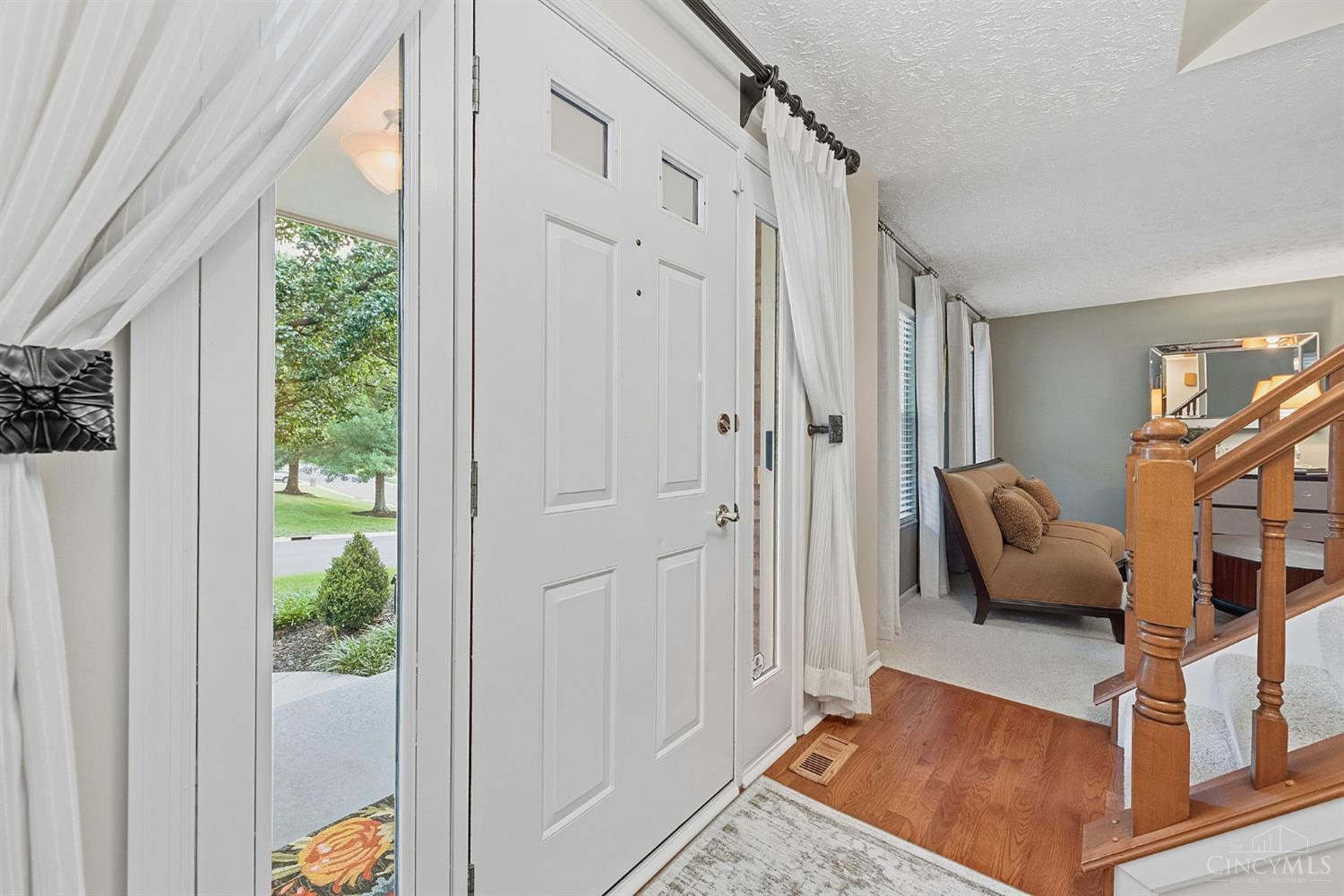 6489 Club Lane